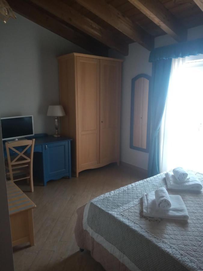 Rosa Dei Venti Hotell Provaglio d'Iseo Exteriör bild