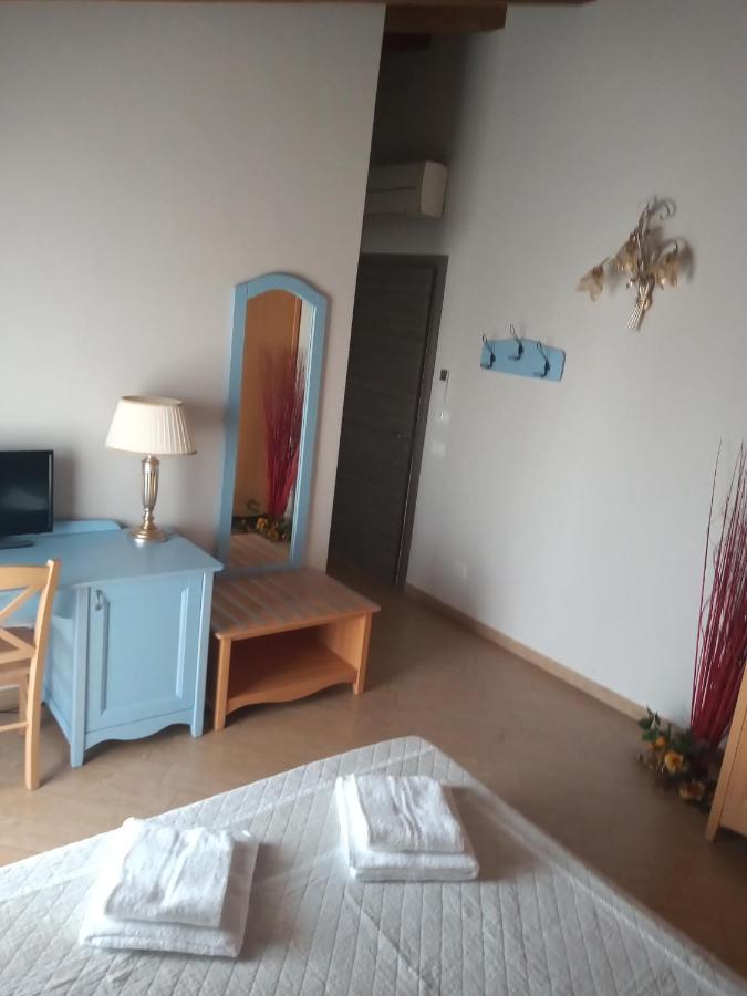 Rosa Dei Venti Hotell Provaglio d'Iseo Exteriör bild